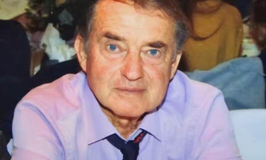 Πέθανε ο Φώτης