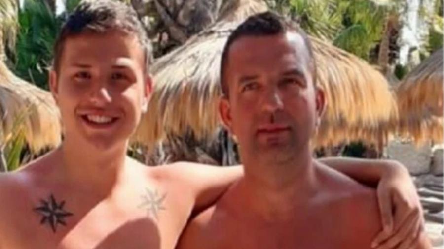 ΤΩΡΑ: Αυτός είναι ο 19χρονος που δολοφόνησε τον πατέρα του  – Οι πρώτες λέξεις μόλις είδε τους αστυνομικούς