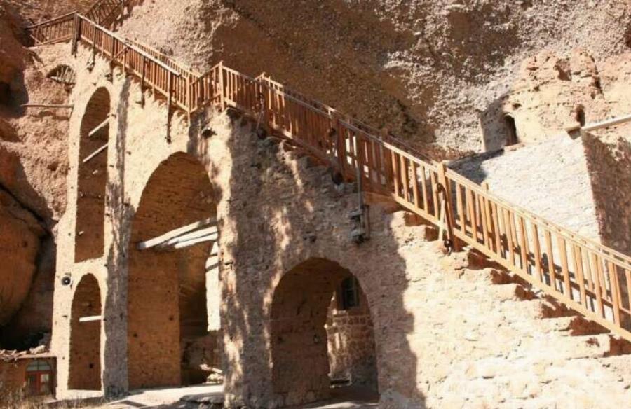 Εκεί βρίσκεται σήμερα το Ακάνθινο Στεφάνι του Χριστού – Κι όμως το έχουμε στην Ελλάδα και το ξέρουν ελάχιστοι