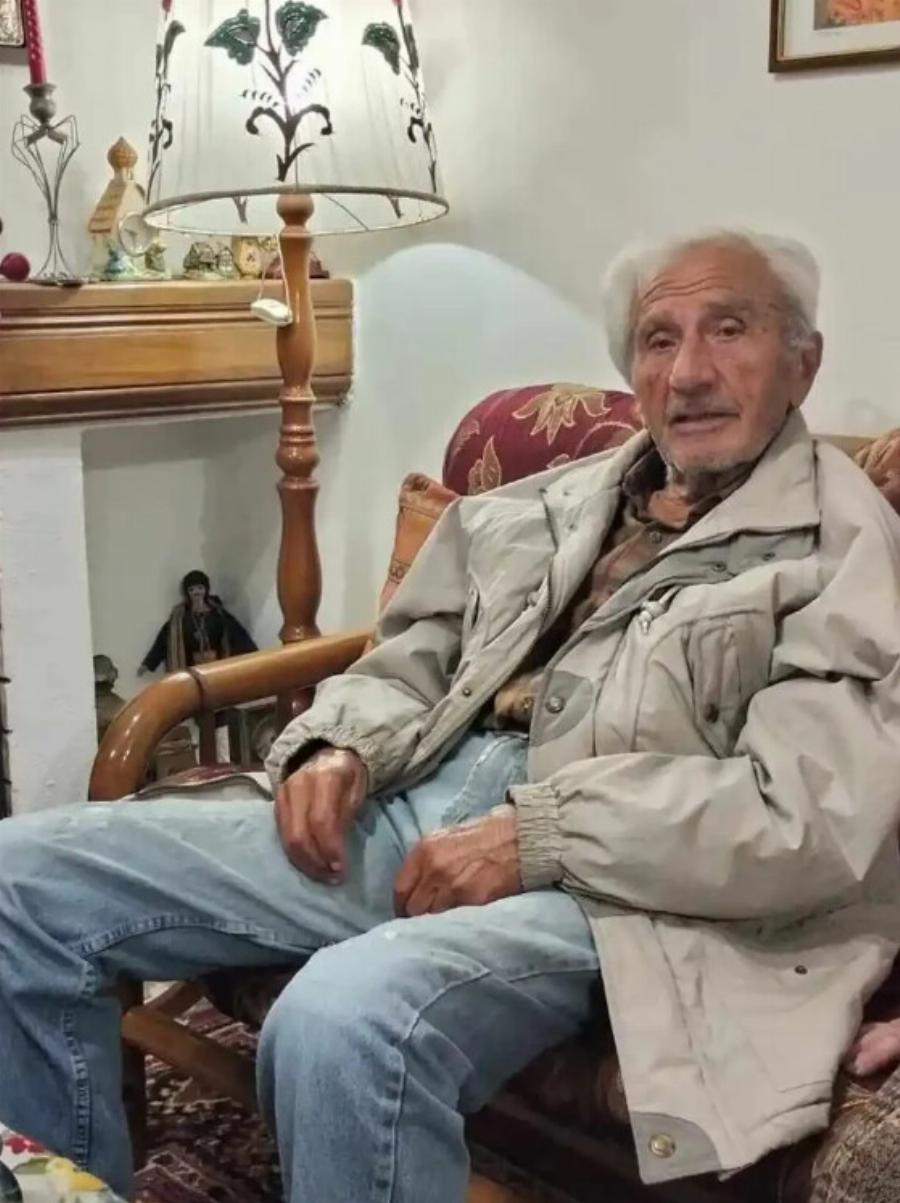 Πέθανε ο πιο αγαπημένος Έλληνας ηθοποιός