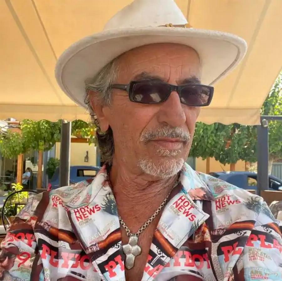 Ξεσπά ο δημιουργός του «My Number One»: Απειλεί να απαγορεύσει στην Παπαρίζου να το ερμηνεύει