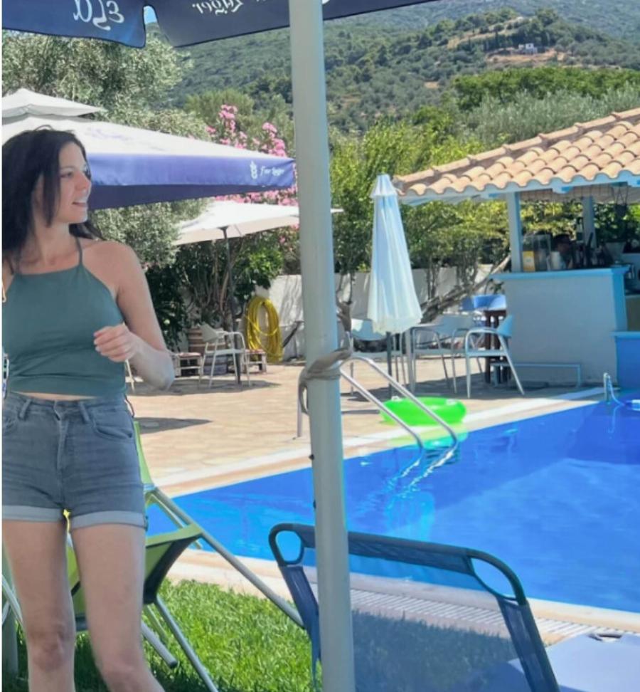 Έκοψε τα μαλλιά της σαν Γαλλίδα και άλλαξε πρόσωπο: Όλη η Αθήνα κοιτούσε το κούρεμα της Μαριλίτας Λαμπροπούλου