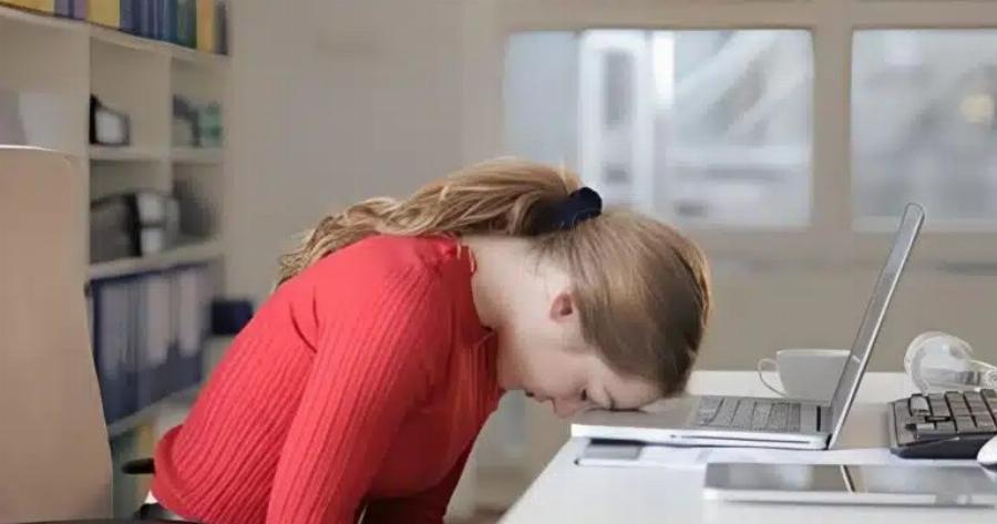 Το αυτοάνοσο νόσημα που μπορεί να κρύβει η ανεξήγητη κόπωση και ο πόνος στις αρθρώσεις