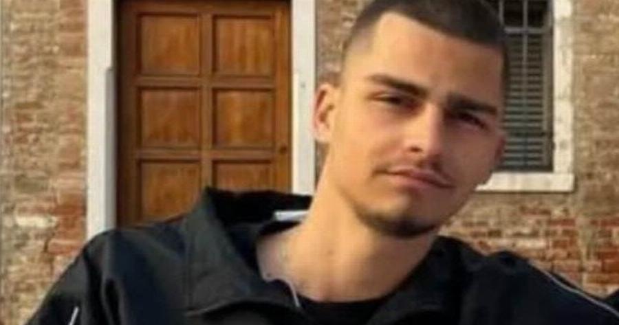 KΛAIEI ΟΛΗ Η ΠΟΛΗ – NEKPOΣ ΓΝΩΣΤΟΣ 19ΧΡΟΝΟΣ ΜΕ ΤΟΝ XEIPOTEPO ΤΡΟΠΟ