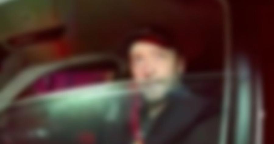 ΕΚΤΑΚΤΗ ΕΙΔΗΣΗ – Συνελήφθη πασίγνωστος τραγουδιστής μπροστά στις κάμερες, σoκ ο λόγος