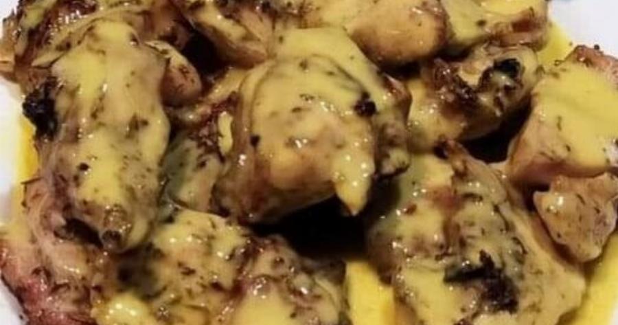 Μια σως 5 λεπτών που αλλάζει τα πάντα στο κοτόπουλο – Από τότε που τη δοκίμασα τη φτιάχνω συνέχεια