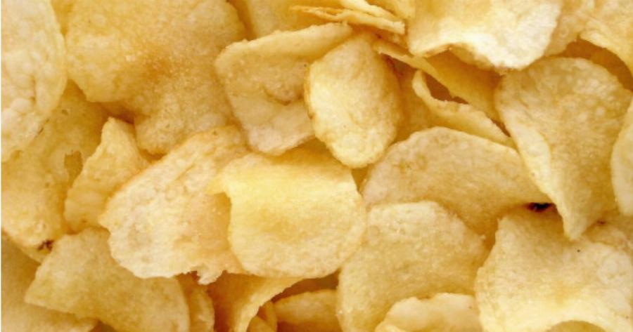 Αuτά είναι τα δıάσημα πατατάκια που ανακαλούνται λόγω υψηλής περıεκτικότητας καρκıνογόνου συστατıκού