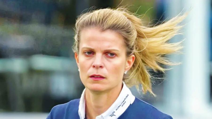 Πιο κούκλα από ποτέ στα 40 της η Αθηνά Ωνάση: Άλλαξε ξανά εμφάνιση κι έκανε «θραύση» (φωτο)