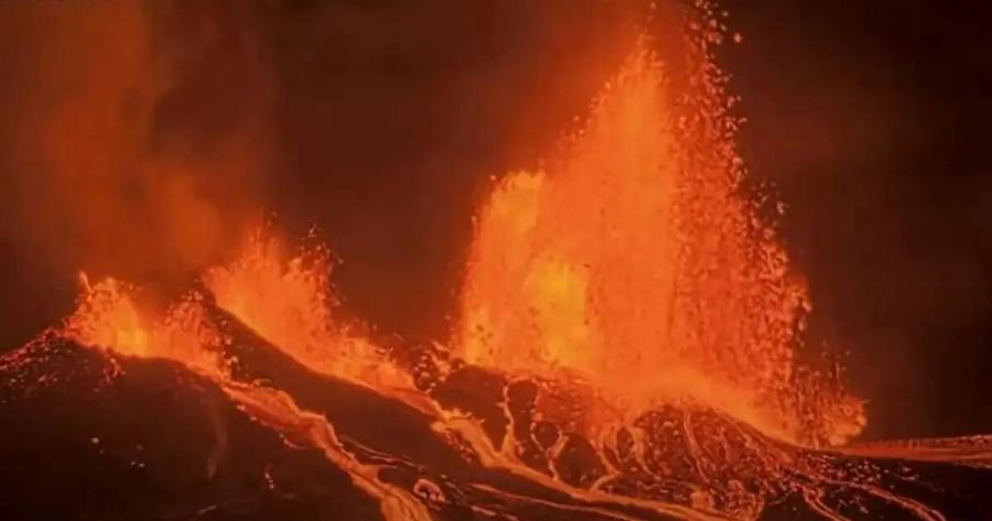 EKTAKTO ΤΩΡΑ – ΕΞΕΡΡΑΓΗ ΤΟ ΗΦΑΙΣΤΕΙΟ – ΜΕΓΑΛΗ ΕΚΡΗΞΗ – ΛΑΒΑ ΕΚΤΟΞΕΥΕΤΑΙ ΣΤΑ 100 ΜΕΤΡΑ