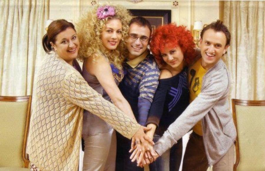 Το «Παρά Πέντε» επιστρέφει για να συγκινήσει ξανά – Πότε ξεκινάνε τα γυρίσματα, τι θα δούμε στο reunion