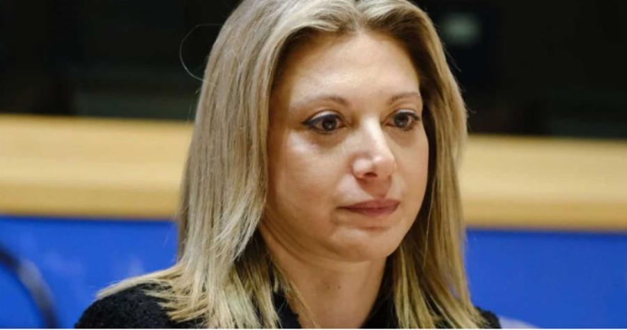 Γράφεται ιστορία στην Ελλάδα: Φτάνει το 1.000.000 υπογραφές το ψήφισμα για τα Τέμπη