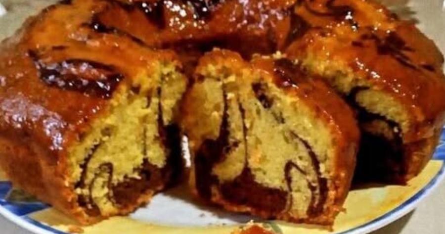 Το μαρμπρέ κέικ που έφτιαξα και δεν έμεινε ούτε φέτα – το μυστικό στη μαρμελάδα