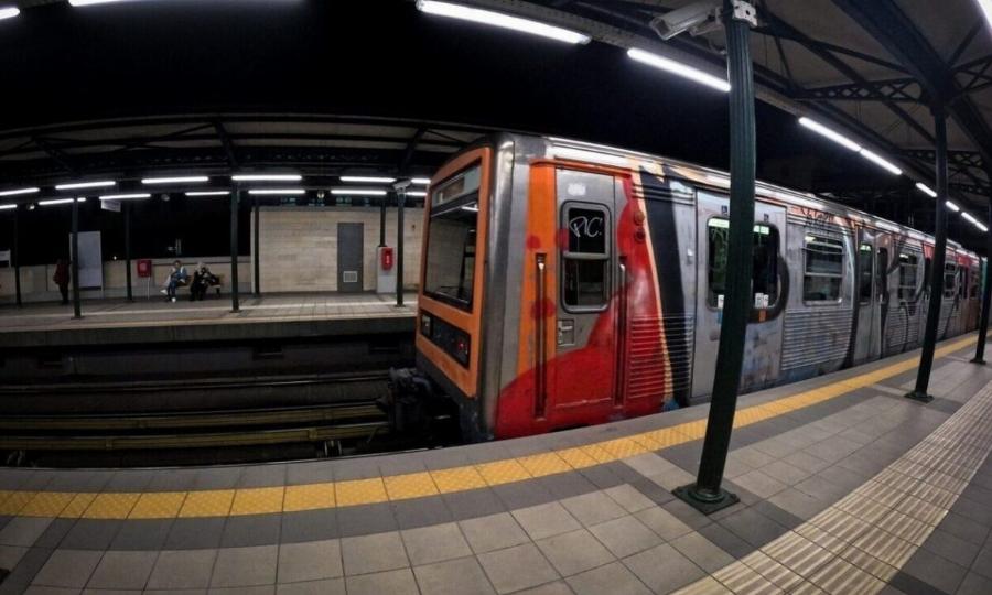 Δεν έχουν τέλος τα περιστατικά: Συναγερμός τώρα στον ηλεκτρικό