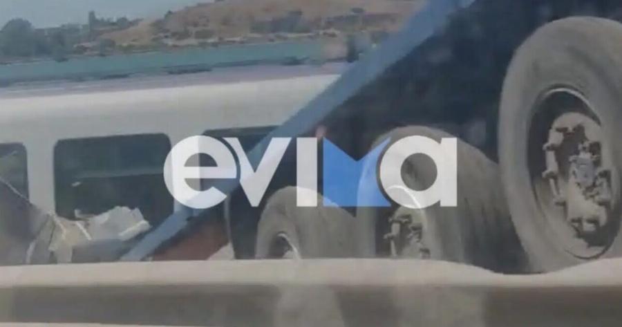 ΕΚΤΑΚΤΟ Συγκρούστηκε τρένο με 130 επιβάτες με φορτηγό – Νέο ατύχημα σοκ στην Ελλάδα