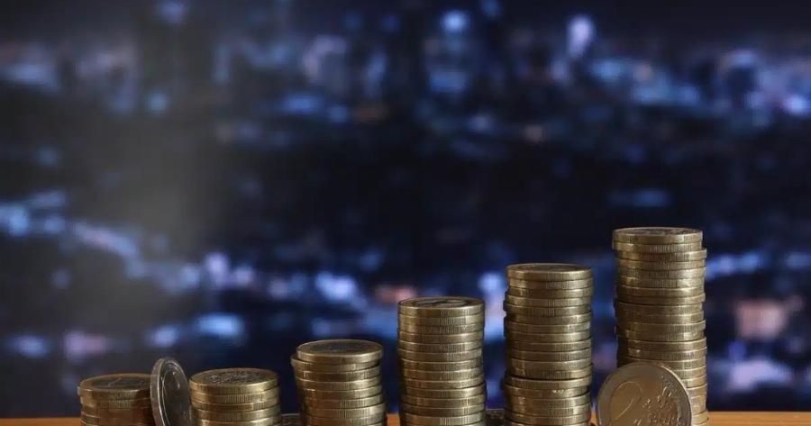 «Απογειώνεται» ο κατώτατος μισθός