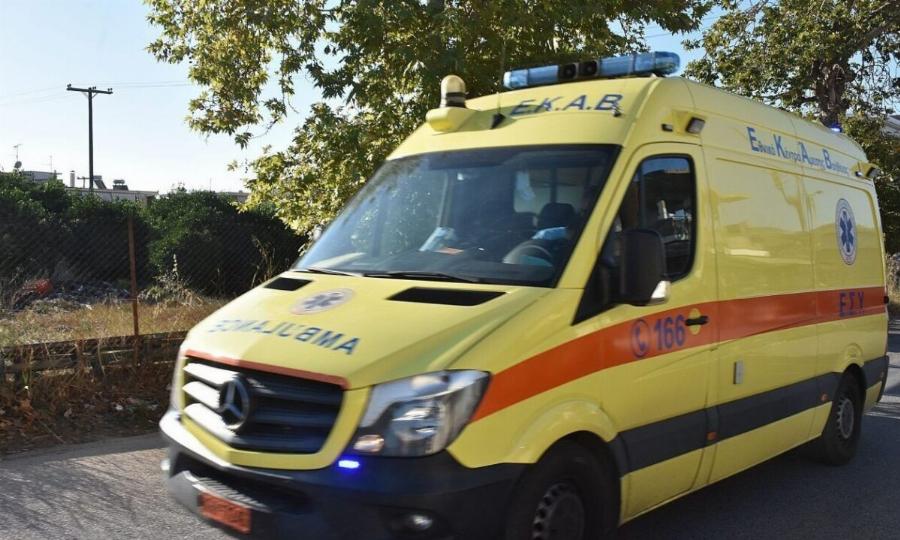 Tpαγωδiα: Φορτηγό παρέσupε και σκoτωσε 25χρονη