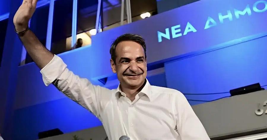 Δημοσκόπηση Real Polls: Σκαρφαλώνει στο 32% η Νέα Δημοκρατία – Φλερτάρει με το 20% η Ζωή Κωνσταντοπούλου