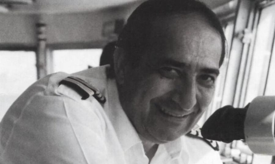 Νεκρoς ο Καπετάν Μαθιός – Ο «Άγιος» καπετάνιος του Αιγαίου