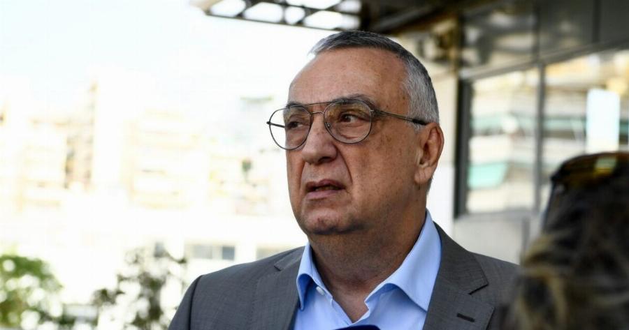 Μάχη για να κρατηθεί στη ζωή δίνει ο ψυχίατρος Δημήτρης Σούρας