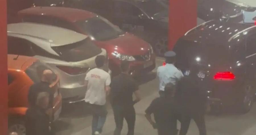 Αυτά δεν τα έδειξαν οι κάμερες: Τι έγινε στο πάρκινγκ του ΣΕΦ – Η στιγμή που ο Δημήτρης Γιαννακόπουλος αποχωρεί από το γήπεδο