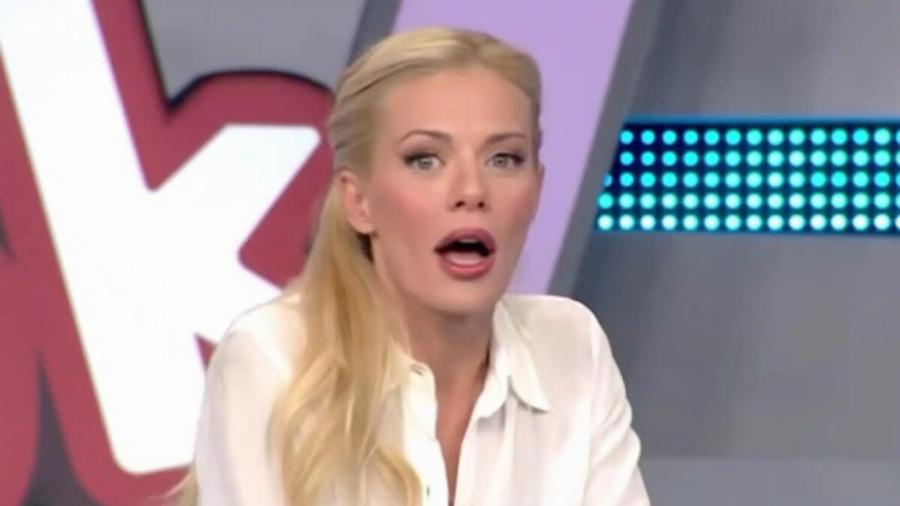 Xαμoς στο Ρουκ Ζουκ: Παίκτρια έκανε κάτι σε 1η πανελλήνια μετάδοση κι άφησε κάγκελο από τη Μακρυπούλια μέχρι τον δάσκαλο