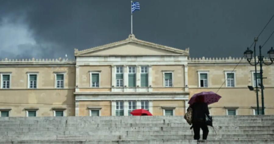 Σε συναγερμό η Αττική λόγω κακοκαιρίας – Οι επικίνδυνες περιοχές που πέφτουν οι περισσότεροι κεραυνοί