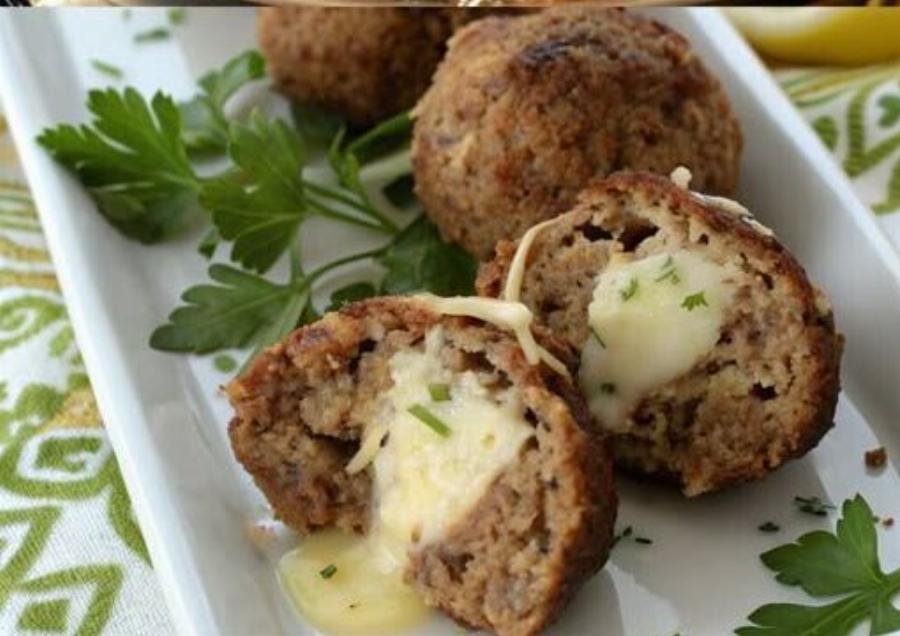 Κεφτεδάκια γεμιστά με τυρί – ζουμερή εύκολη συνταγή