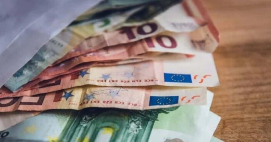 Μέχρι 1.000 ευρώ στις τσέπες με χαμόγελα: «Έσκασε» η χαρμόσυνη είδηση για πολυαναμενόμενο επίδομα