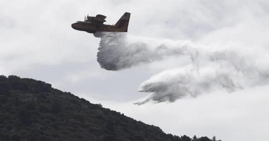 ΈKTAKTO: Μεγάλη φωτιά τώρα: Συναγερμός στην Πυροσβεστική – Στη μάχη ισχυρές εναέριες δυνάμεις