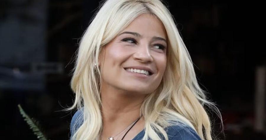 Αποκάλυψη: Auτός είναι τελικά ο ποδοσφαιριστής της ΑΕΚ που φημολογείται ότι είναι ζευγάρι με την Φαίη Σκορδά