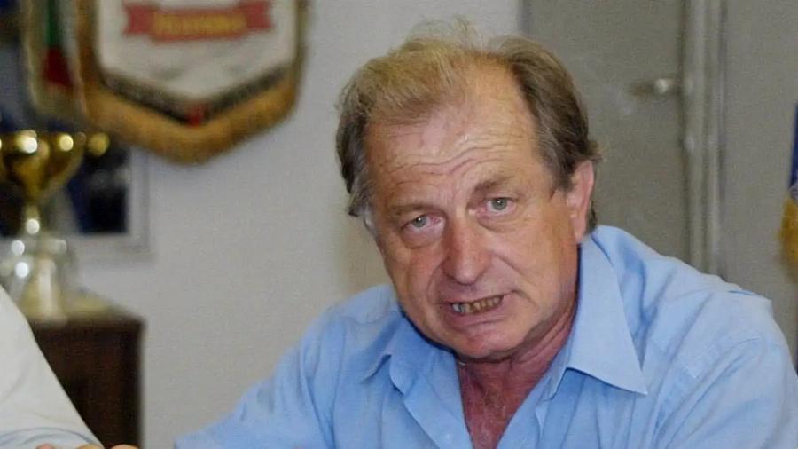 Πέθανε ο Δημήτρης Καραγκουνης