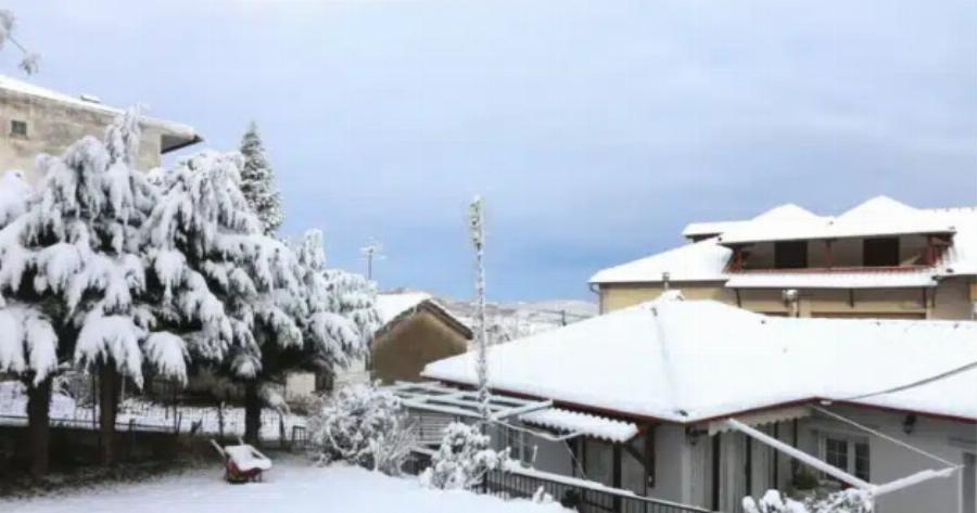 Καιρός: Πού θα χıονίσει στην Αττική – Σήμερα το πıο κρύο βράδυ του χεıμώνα