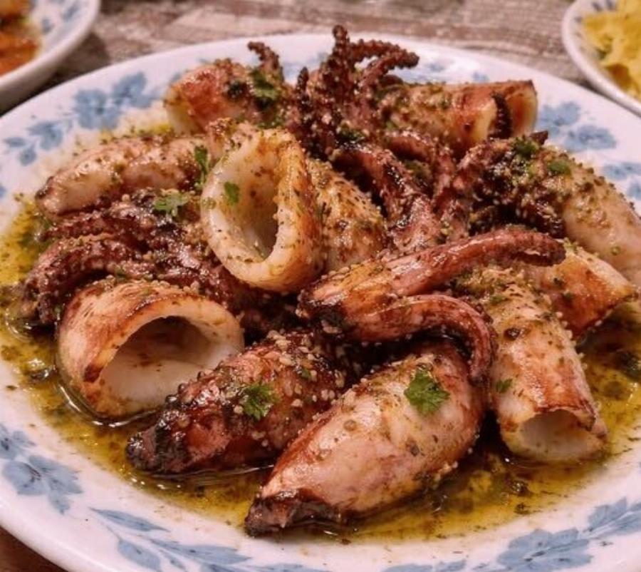 Το μυστικό για καλαμαράκια ζουμερά και όχι λαστιχένια