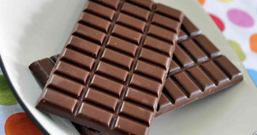 “Χλώμιασαν» οι καταναλωτές μόλις το είδαν: Προσοχή – Αυτή είναι η διάσημη σοκολάτα που κρίθηκε επικίνδυνn για την υγεία