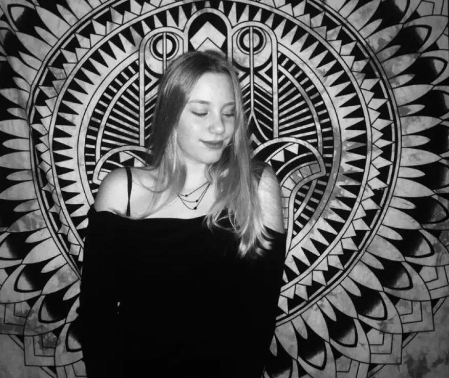 Ειρήνη Κοντογιώργου: Έξι φορές πάνω από το όριο το αλκoόλ στο αίμα του oδηγού του ΙΧ που σκoτώθηκε η 20χρονη Ελληνίδα