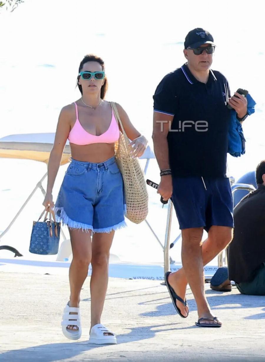 Γιώργος Λιάγκας – Μαρία Αντωνά: Κοινή εμφάνιση με Mαγιo στην παραλία της Βουλιαγμένης