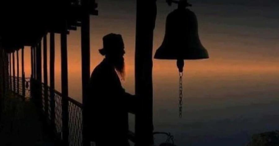 Η πιο ισχυρή προσευχή του Αγίου Όρους: «Ο Θεός εις την βοήθειάν μου πρόσχες, Κύριε…» – Αν την λες κάθε πρωί δεν πλησιάζει τίποτα κακό, λένε οι Άγιοι πατέρες