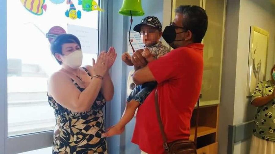 Δώρο ζωής: Ο Μηνάς έγινε δότης μυελού των οστών και έδωσε ελπίδα σε 6χρονο παιδάκι με σπάνια μορφή λευχαιμίας