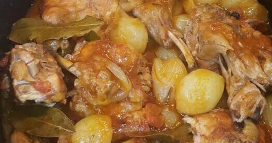 Το πιο νόστιμο κουνέλι στιφάδο όπως το έφτιαχνε η μαμά