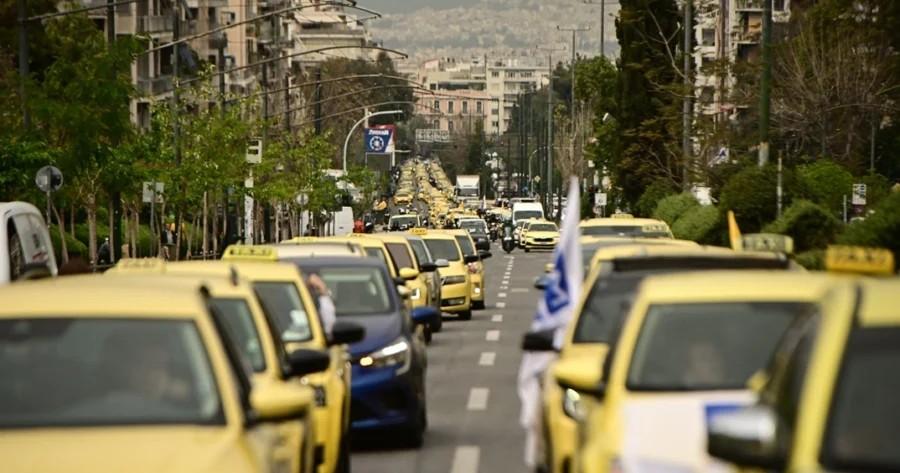 EKTAKTO: ΠAPAΛYEI Η ΧΩΡΑ