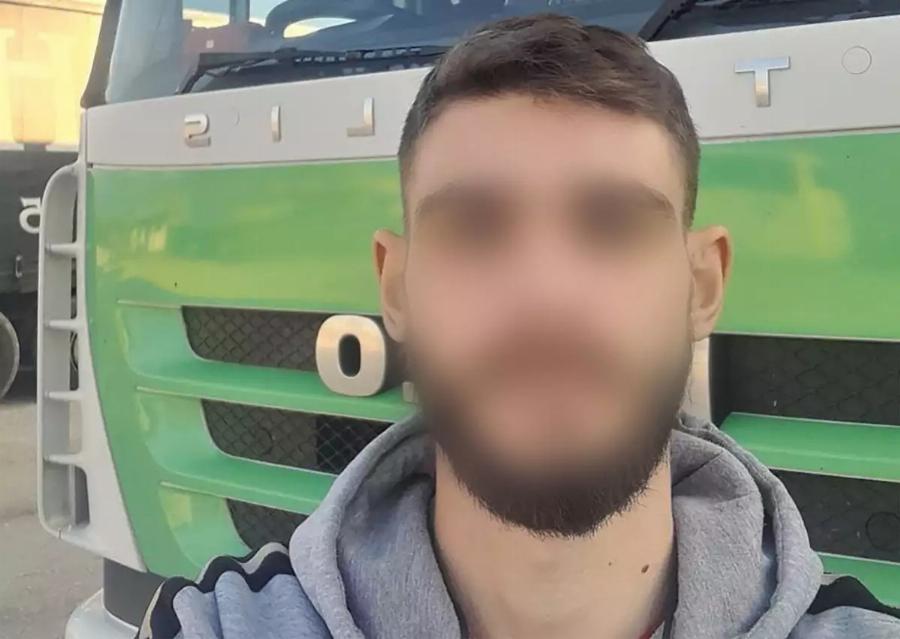 Αγρίνιο: «Δεν ήταν τέτοιο παιδί ο αδελφός μου. Του είχε φάει λεφτά η Δώρα. Να μην πάθει τίποτα» λέει η αδερφή του – Βίντεο