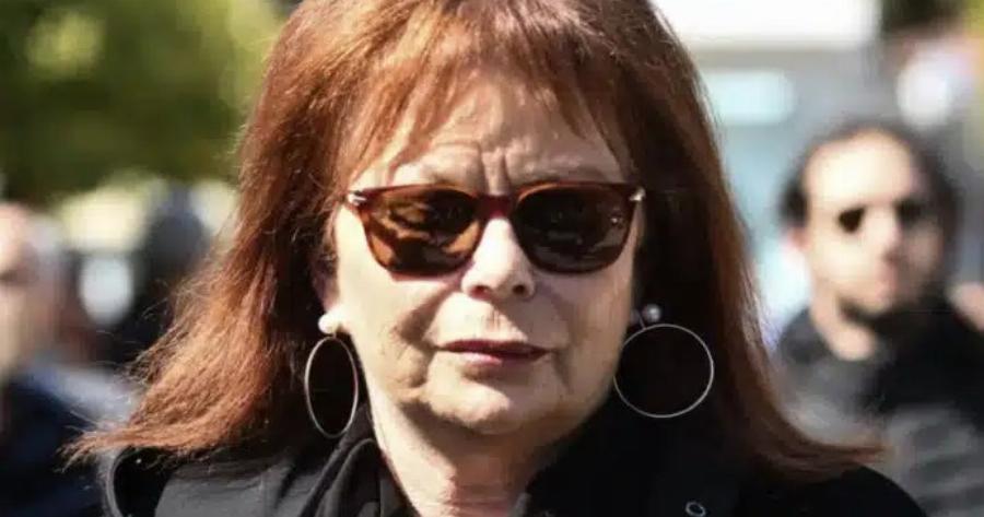 BAPYΣ ΘPHNOΣ ΓΙΑ ΤΗ ΝΟΡΑ ΚΑΤΣΕΛΗ