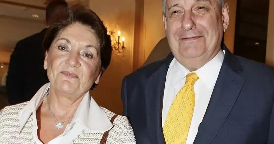 Γύρισαν όλοι το κεφάλι και μιλούσαν για την ομοιότητα τους: Σπάνια εμφάνιση της 32χρονης κόρης του Τέρενς Κουίκ μαζί με τον μπαμπά της