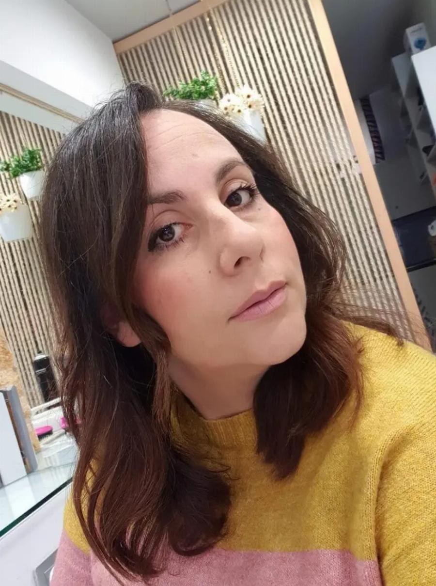 ΘΡΗΝΟΣ ΓΙΑ ΤΗΝ 42ΧΡΟΝΗ ΒΑΣΙΛΙΚΗ ΚΑΙ ΤΗΝ 45 ΕΛΕΝΑ ΠΟΥ ΒΡΕΘΗΚΑΝ ΣΗΜΕΡΑ ΝΕΚΡΕΣ