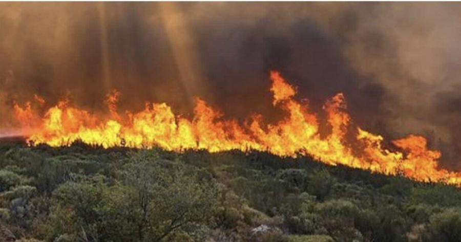 Δυο νέες μεγάλες φωτιά τώρα – Καίγεται πάλι η Ελλάδα