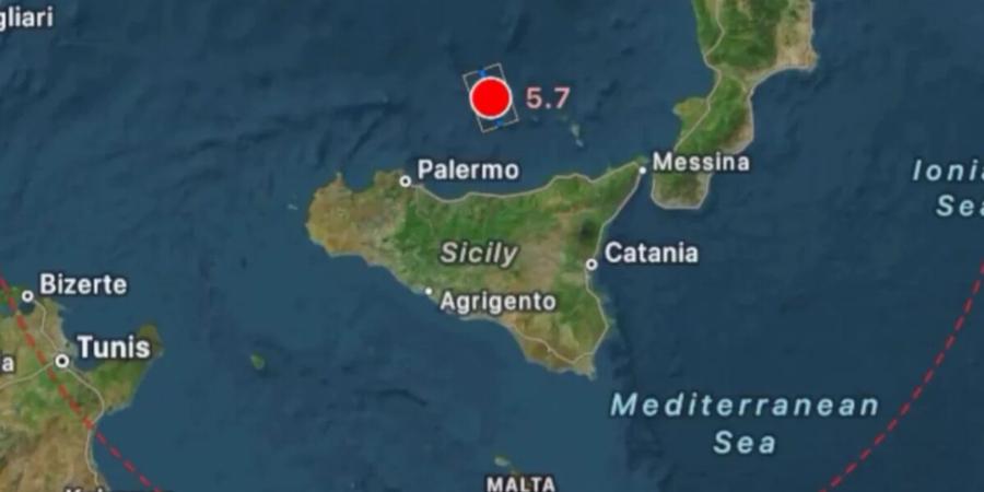 ΕΚΤΑΚΤΟ: Σεισμός 5,7 ρίχτερ και συναγερμός για τσουνάμι