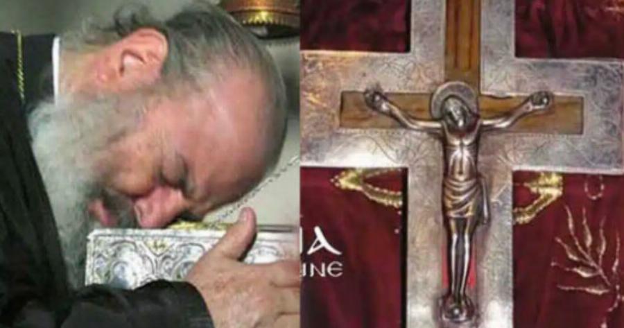 Όταν ο Αρχιεπίσκοπος Χριστόδουλος έπιασε τον Τίμιο Σταυρό και ευωδίαζε –  Μαρτυρία στην Εκκλησία του Λυκαβηττού