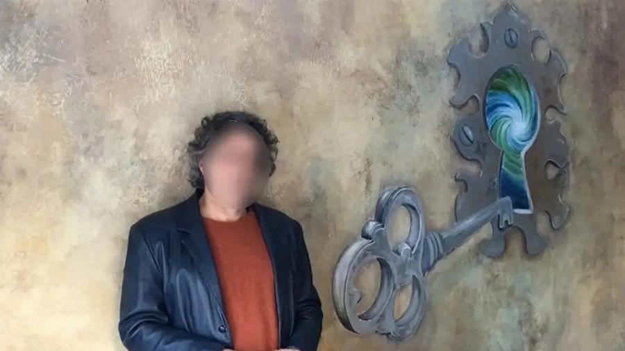 Θάνατος Μαζωνάκη: Αυτός είναι ο ψυχολόγος – υπνοθεραπευτής που έλαβε την φωτογραφία από την γιατρό