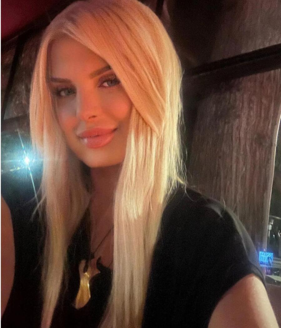 Σάλος με αυτή την φωτογραφία πασίγνωστης Ελληνίδας που δεν αναγνωρίζεται – Όλοι ψάχνουν να βρουν ποια είναι