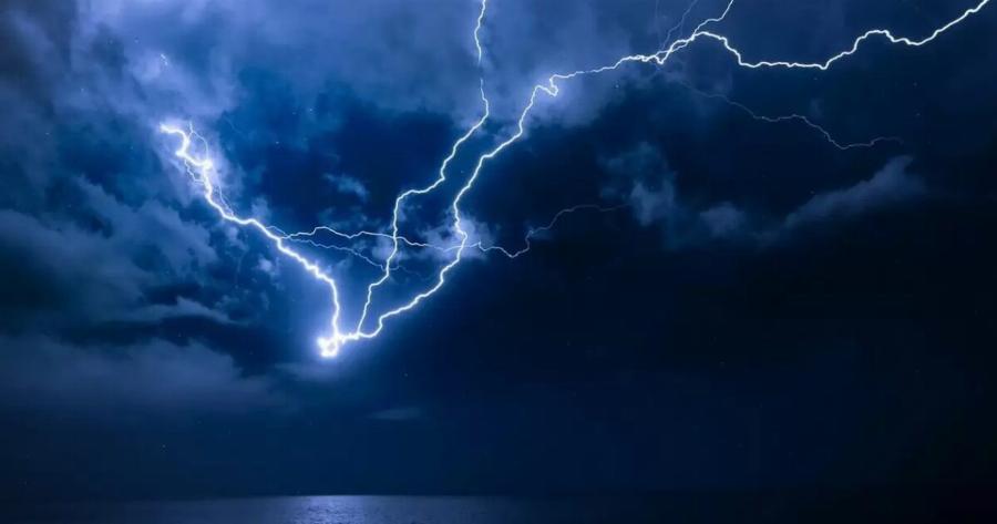 Καιρός: Το χειρότερο σενάριο – Καταρρέει ο εμποδιστής, τι έρχεται στην Ελλάδα